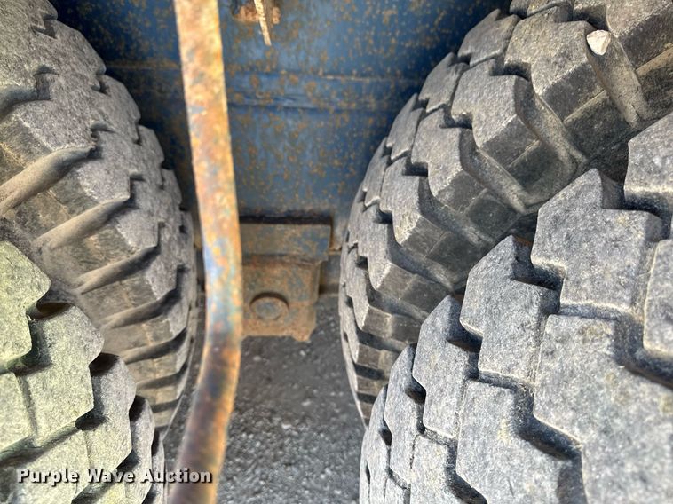 image for item DV2538 1975 Bantam 306 crane