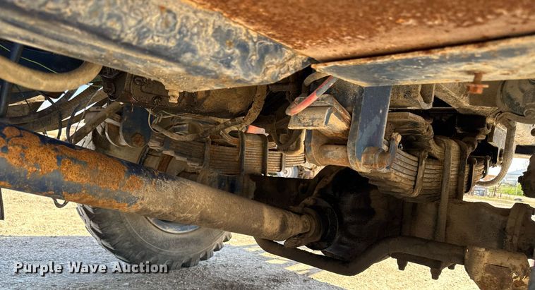 image for item DV2538 1975 Bantam 306 crane