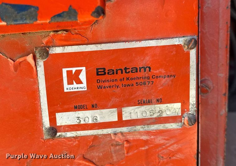 image for item DV2538 1975 Bantam 306 crane