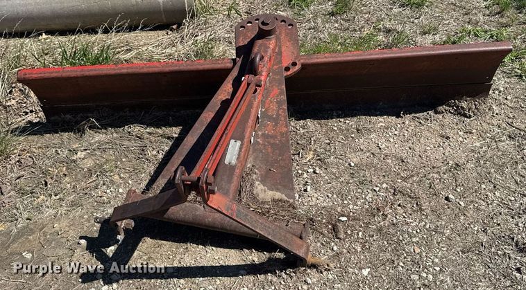 image for item DV2539 Massey Ferguson  MF16 blade