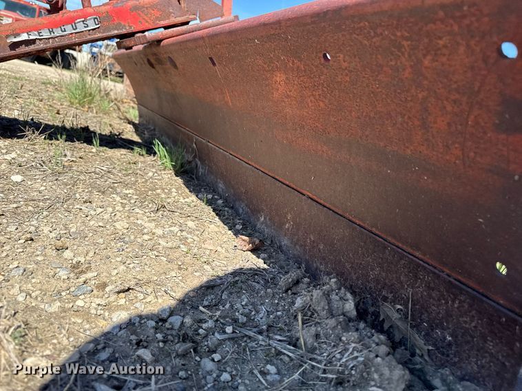 image for item DV2539 Massey Ferguson  MF16 blade