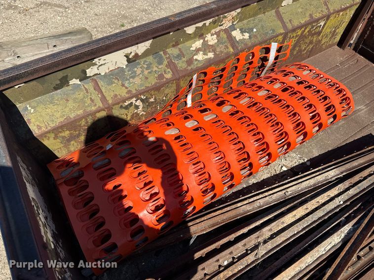 image for item DV2541 1989 Shop built utility trailer