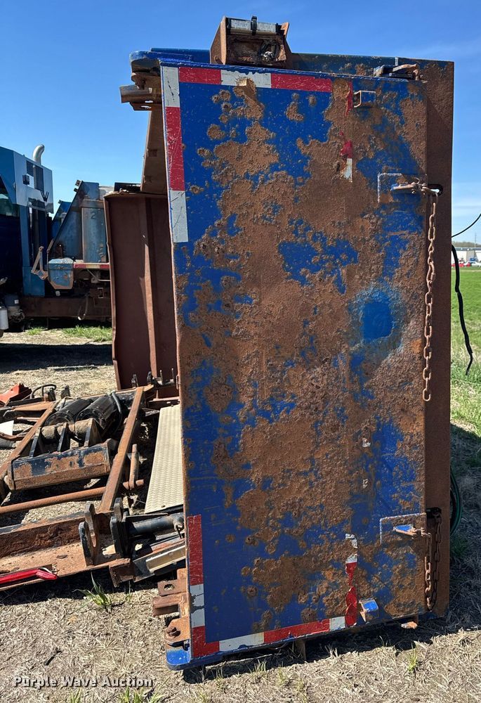 image for item DV2542 Dump truck bed