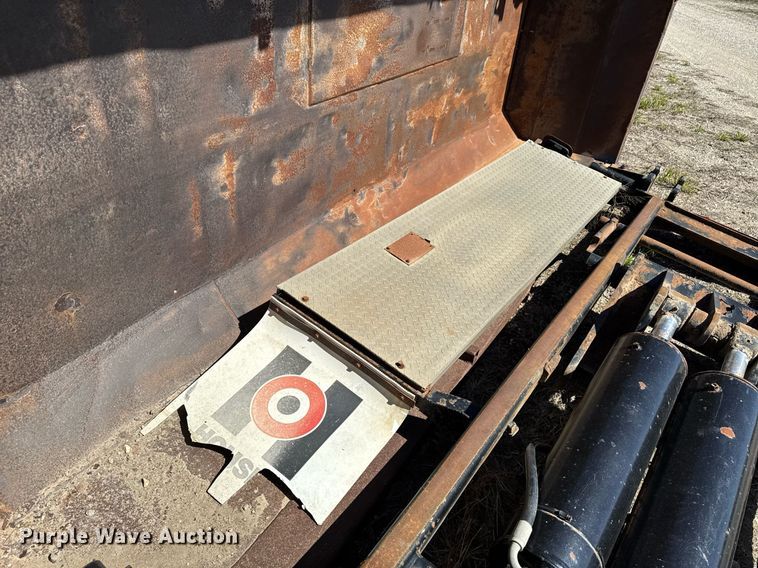 image for item DV2542 Dump truck bed