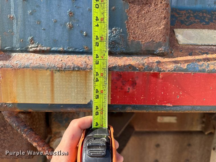 image for item DV2543 2004 International 7600 dump truck