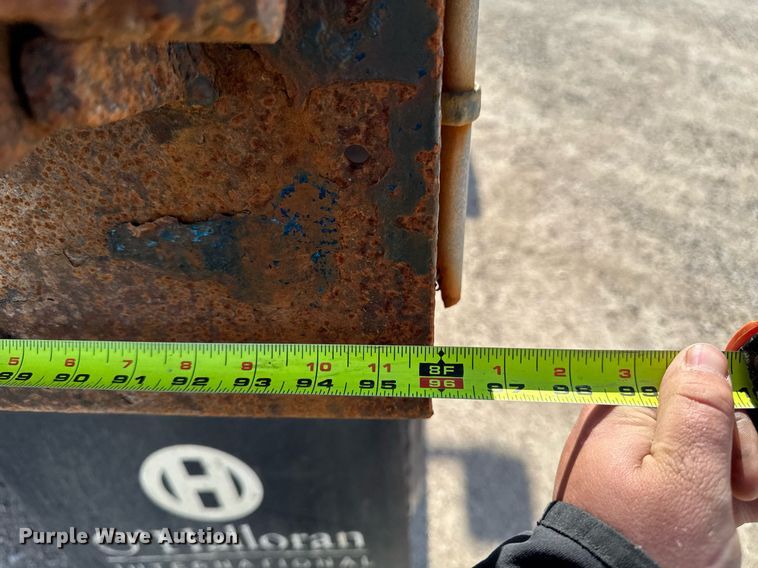 image for item DV2543 2004 International 7600 dump truck