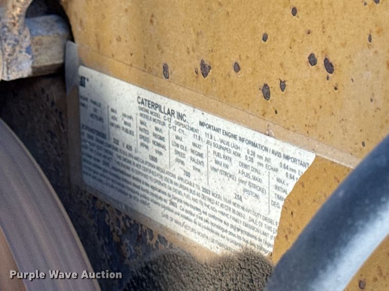 image for item DV2544 2004 International 7600 dump truck