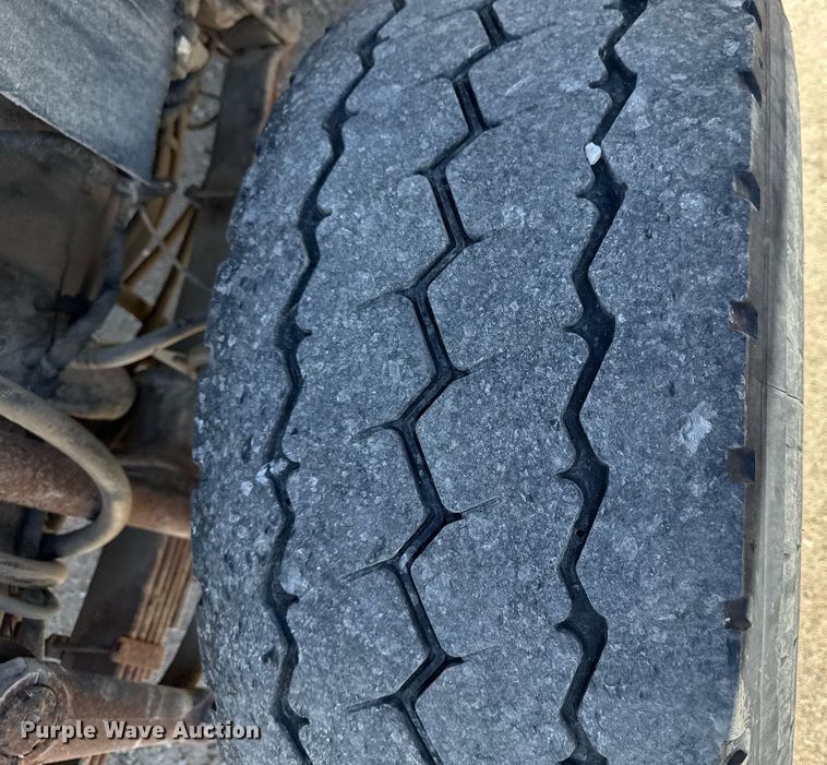 image for item DV2544 2004 International 7600 dump truck