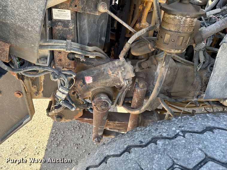 image for item DV2544 2004 International 7600 dump truck