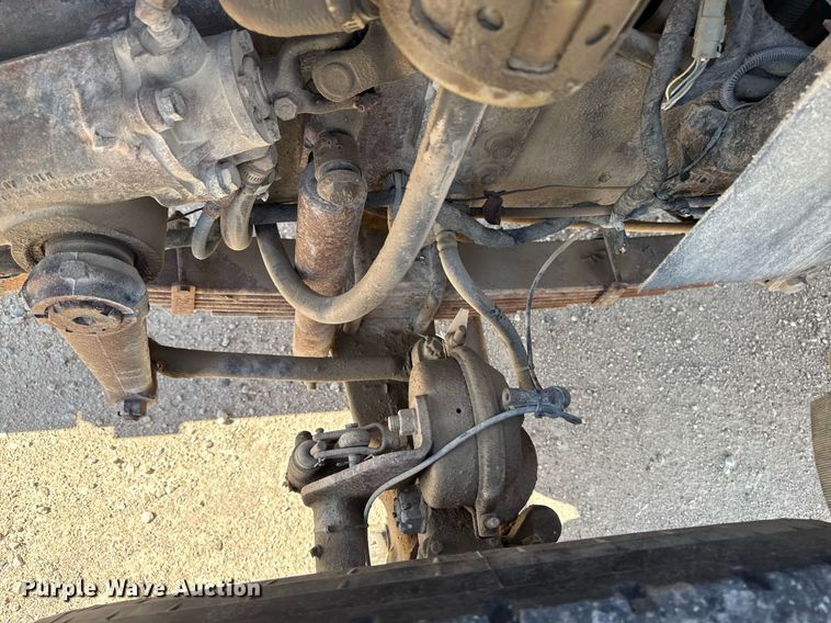 image for item DV2544 2004 International 7600 dump truck