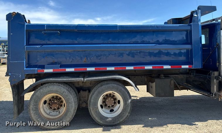 image for item DV2545 2000 Mack RD688S dump truck