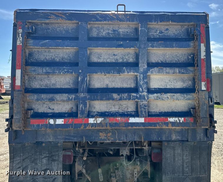 image for item DV2545 2000 Mack RD688S dump truck