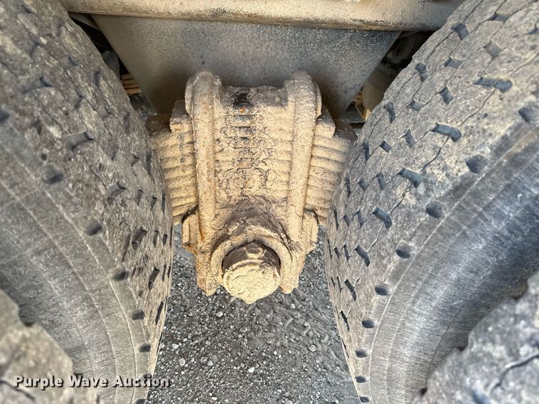 image for item DV2545 2000 Mack RD688S dump truck