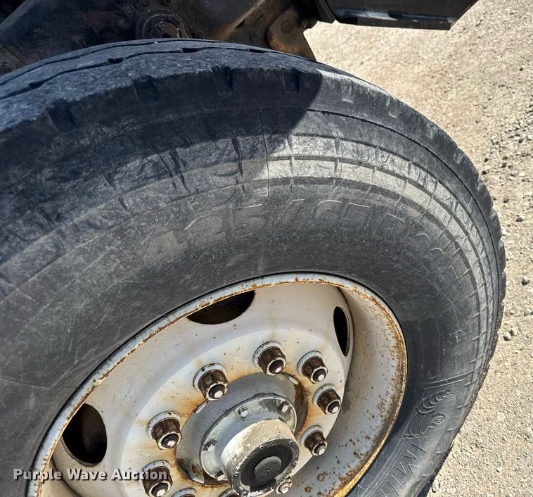 image for item DV2545 2000 Mack RD688S dump truck