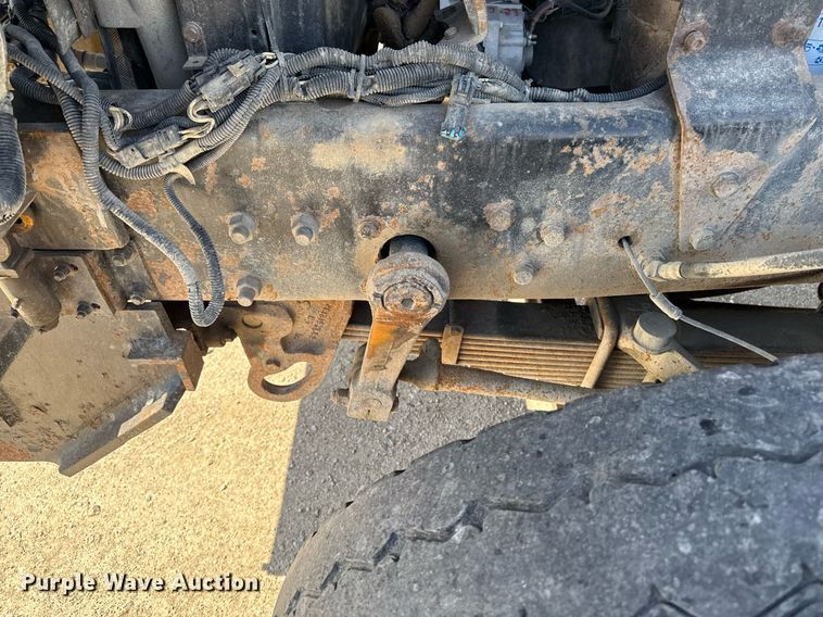 image for item DV2545 2000 Mack RD688S dump truck