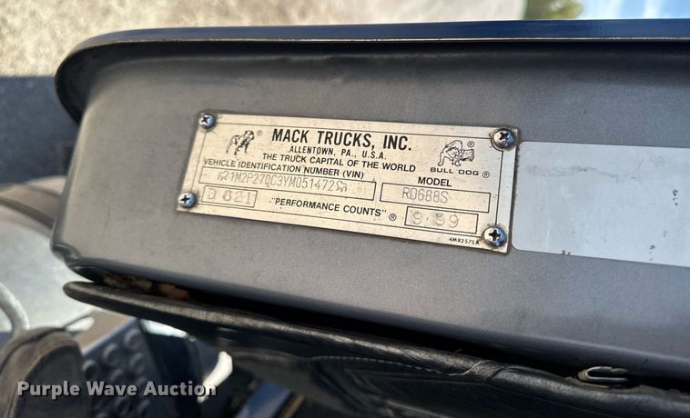 image for item DV2545 2000 Mack RD688S dump truck