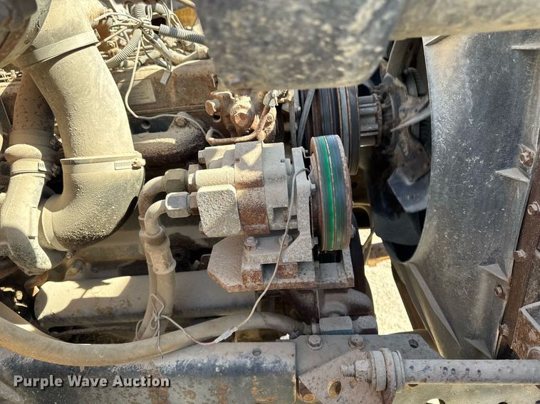 image for item DV2546 1987 International 1954 dump truck