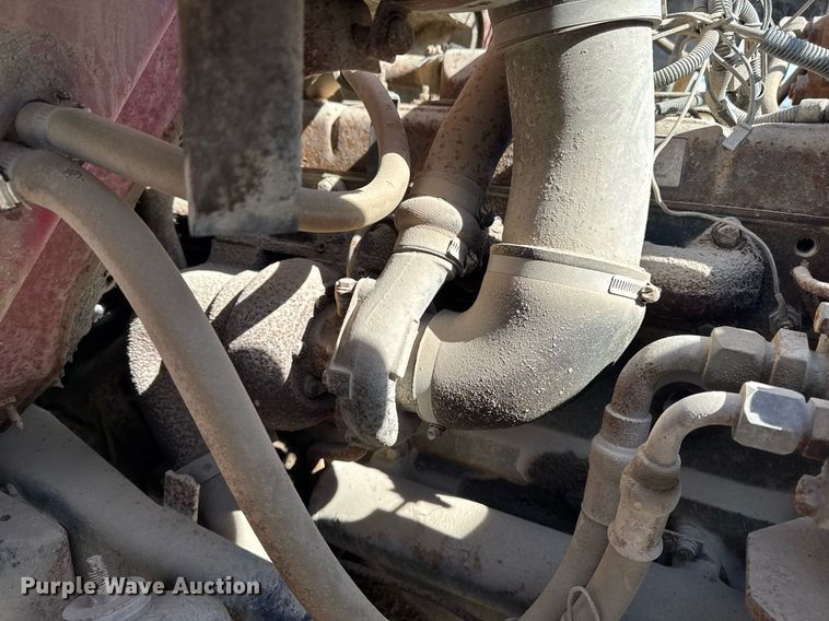 image for item DV2546 1987 International 1954 dump truck