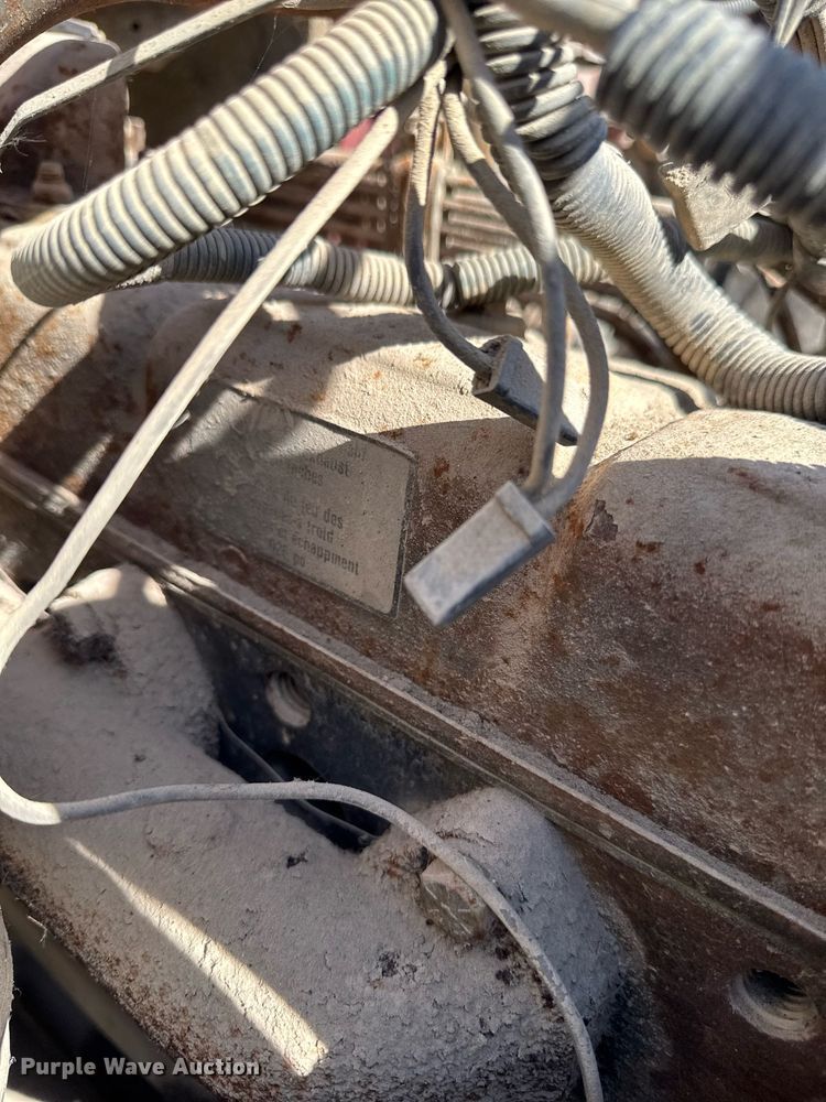 image for item DV2546 1987 International 1954 dump truck