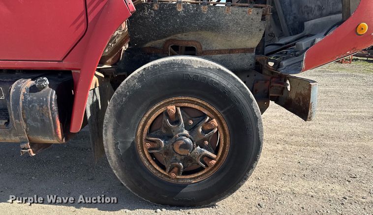 image for item DV2546 1987 International 1954 dump truck