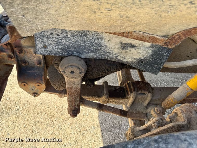 image for item DV2546 1987 International 1954 dump truck