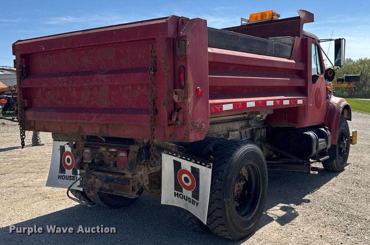 image for item DV2547 1990 International 4900 dump truck