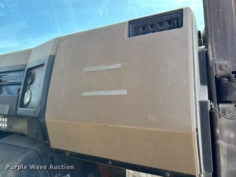 image for item DV2547 1990 International 4900 dump truck