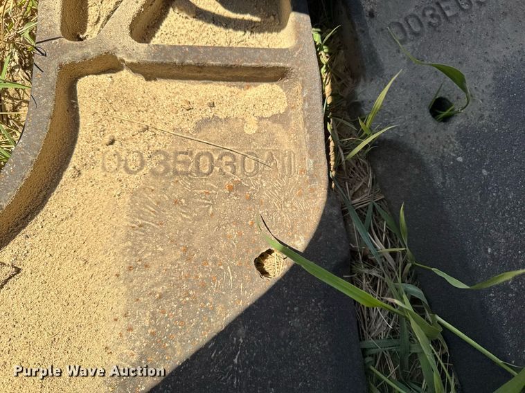 image for item DV2551 PMCO clamshell bucket