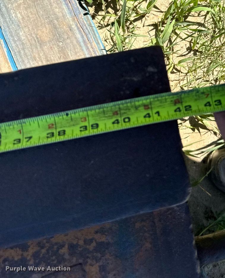 image for item DV2552 Pile driver