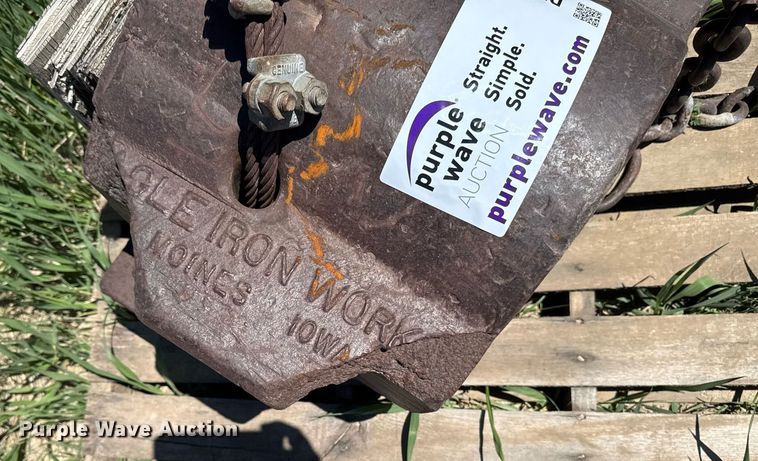 image for item DV2553 Eagle Iron Works pile driver