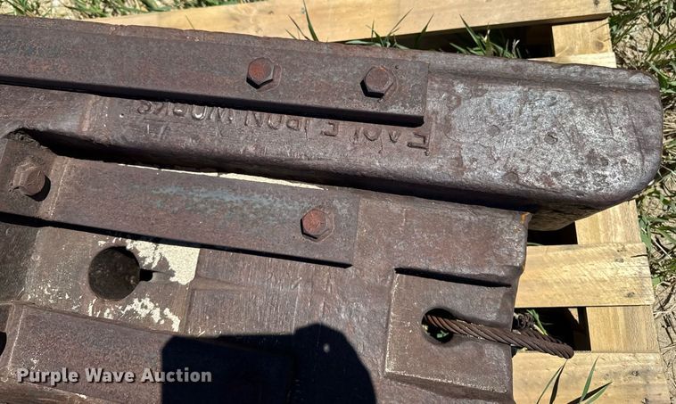 image for item DV2554 Eagle Iron Works pile driver