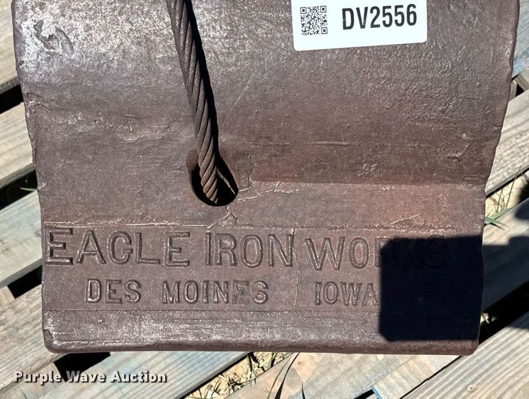 image for item DV2556 Eagle Iron Works pile driver