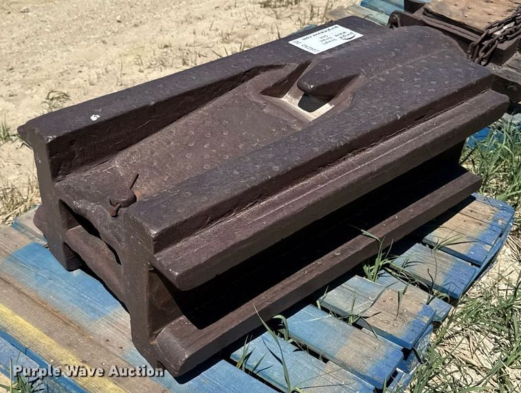 image for item DV2557 Pile driver