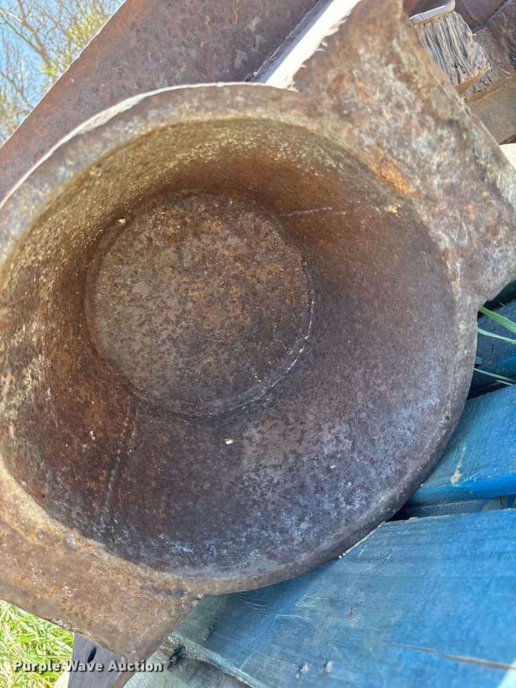 image for item DV2558 (2) pile drivers