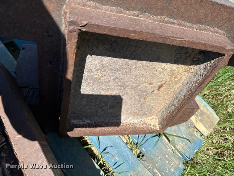 image for item DV2558 (2) pile drivers