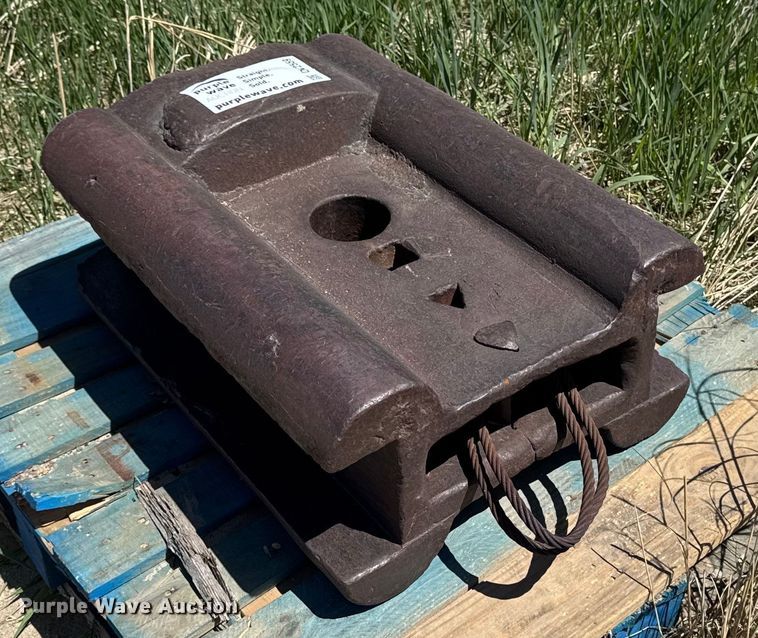 image for item DV2559 Pile driver