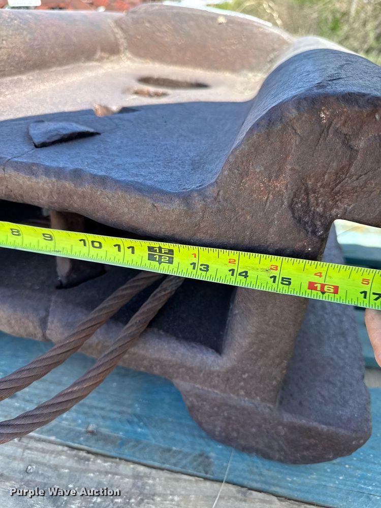 image for item DV2559 Pile driver