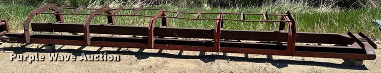 image for item DV2560 (2) pile driver frames