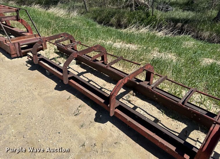 image for item DV2560 (2) pile driver frames