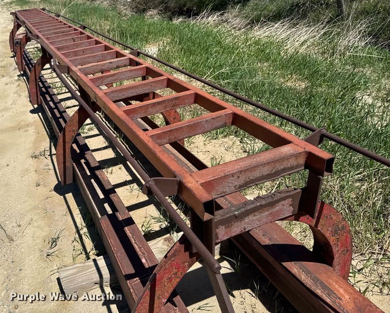 image for item DV2560 (2) pile driver frames