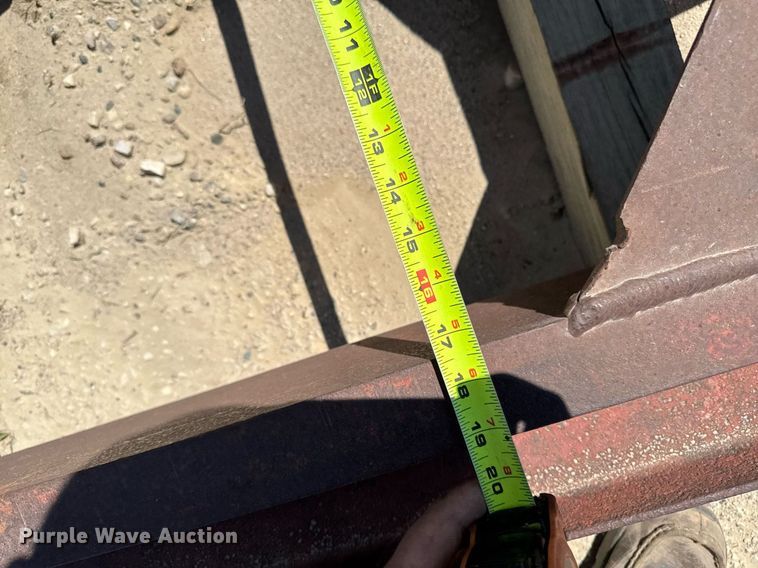 image for item DV2560 (2) pile driver frames