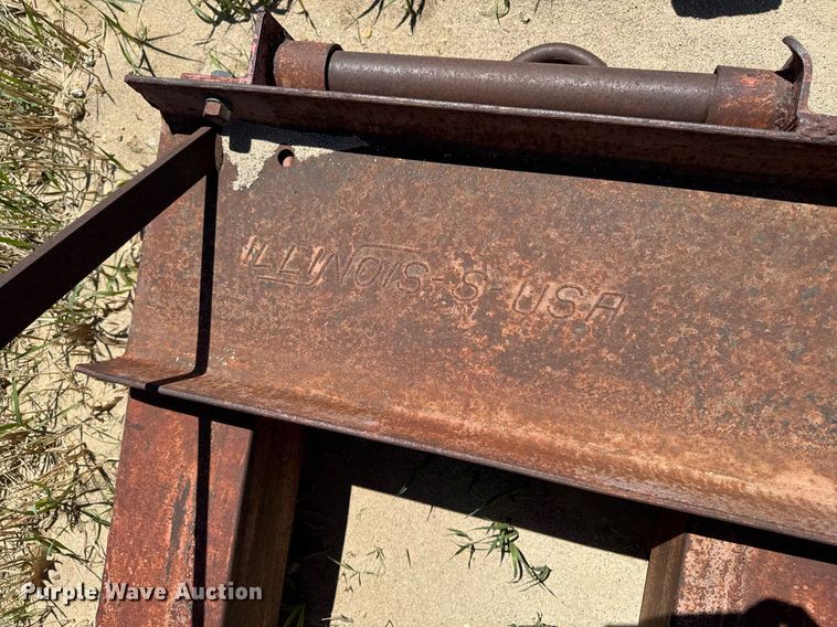 image for item DV2560 (2) pile driver frames