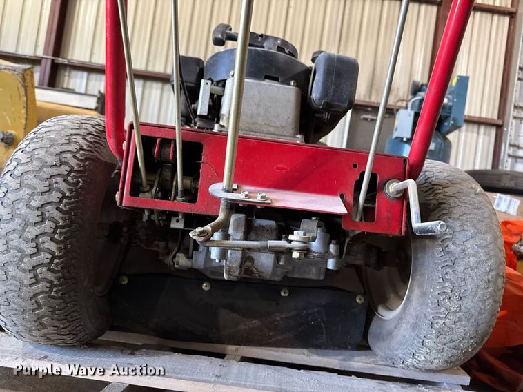 image for item DV2562 Troy-Bilt 34089 push mower