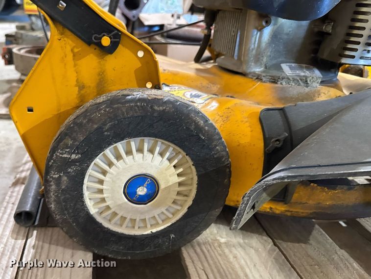 image for item DV2563 Cub Cadet SRC 621 push mower