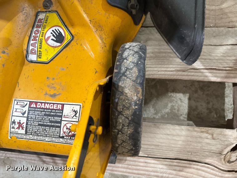 image for item DV2563 Cub Cadet SRC 621 push mower