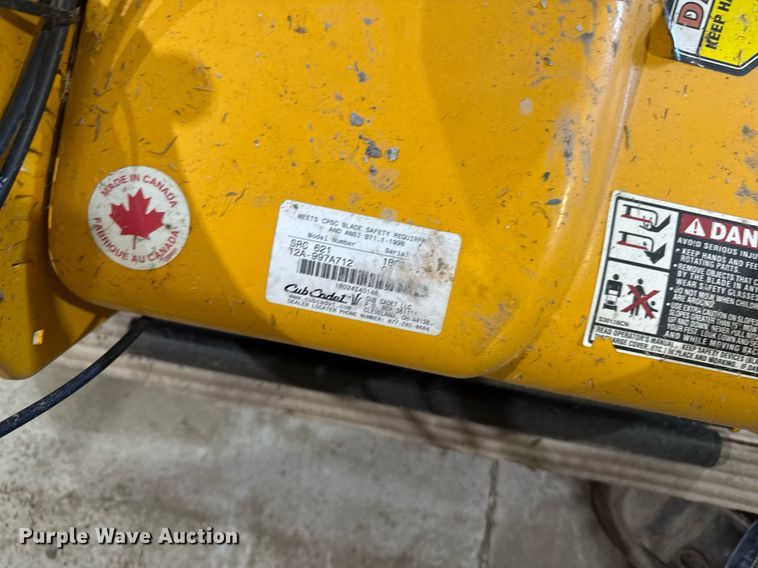 image for item DV2563 Cub Cadet SRC 621 push mower