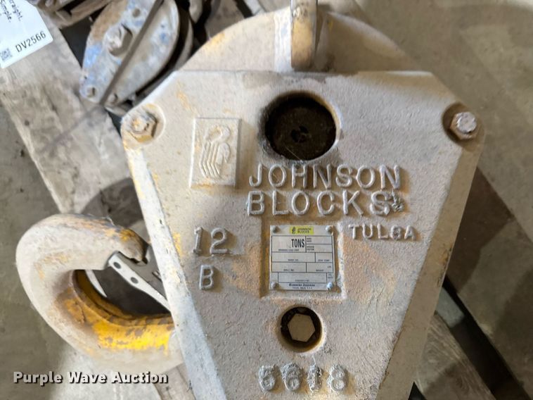 image for item DV2566 (3) crane blocks