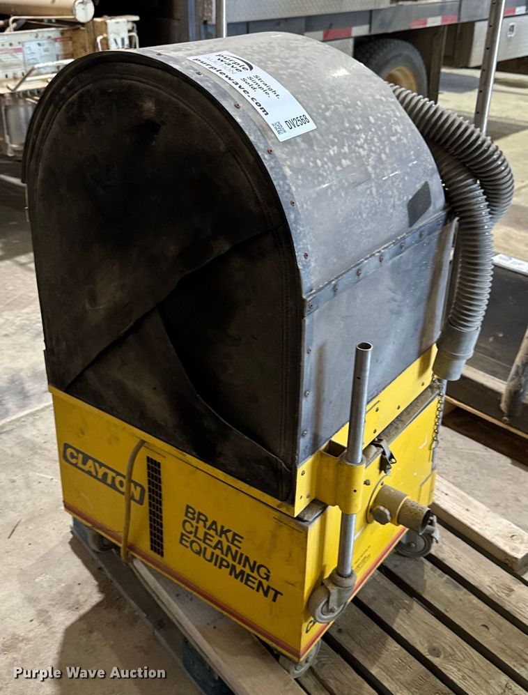 image for item DV2568 Clayton BCE 500 brake cleaner