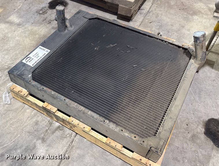 image for item DV2569 Radiator