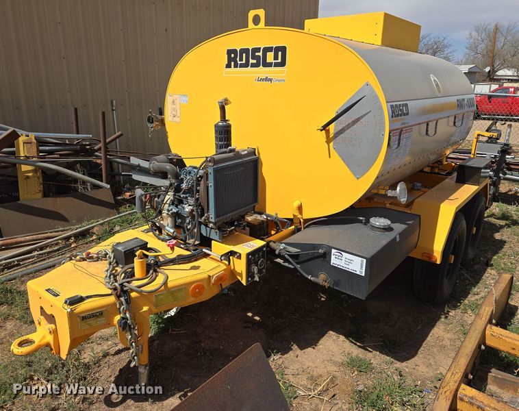 image for item DW8555 2016 Rosco RMT1000 Oil Distributor Trailer